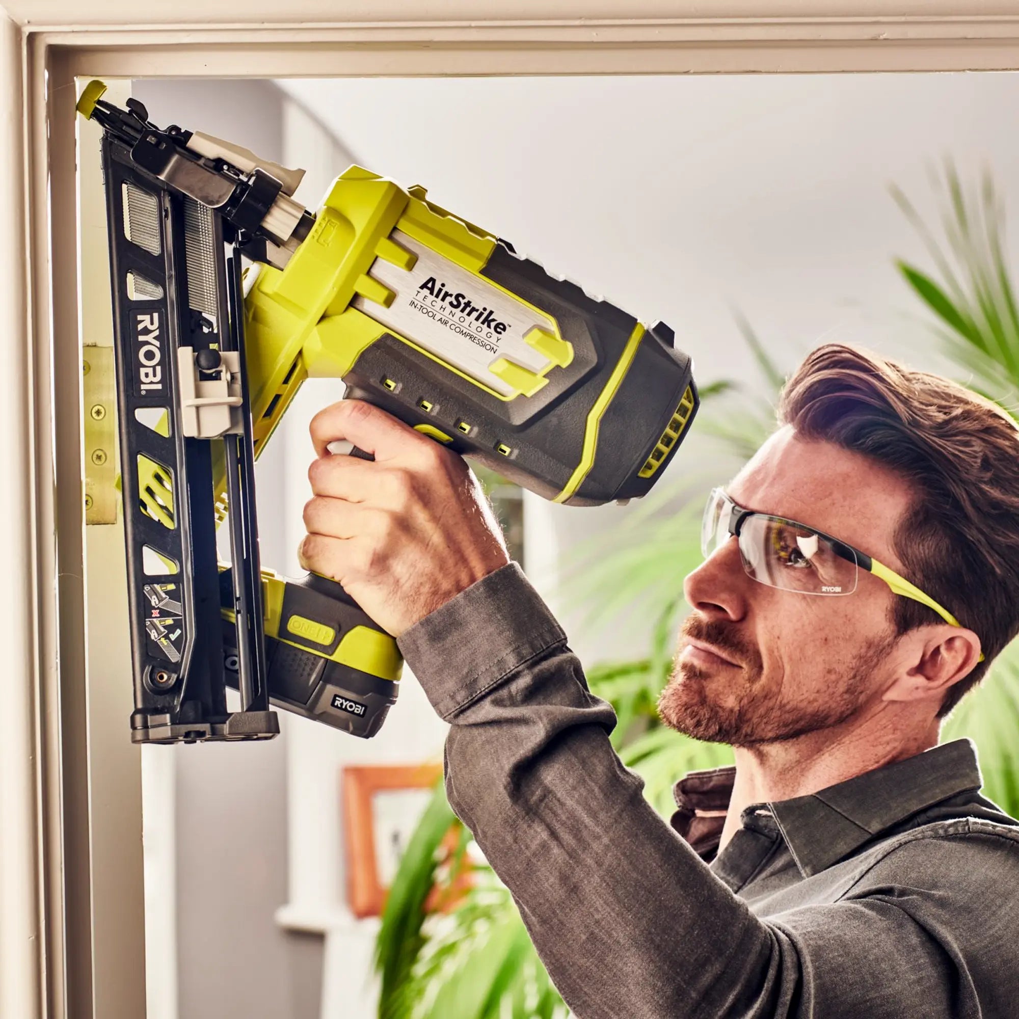 Nagler Ryobi R15GN18-0 18 V