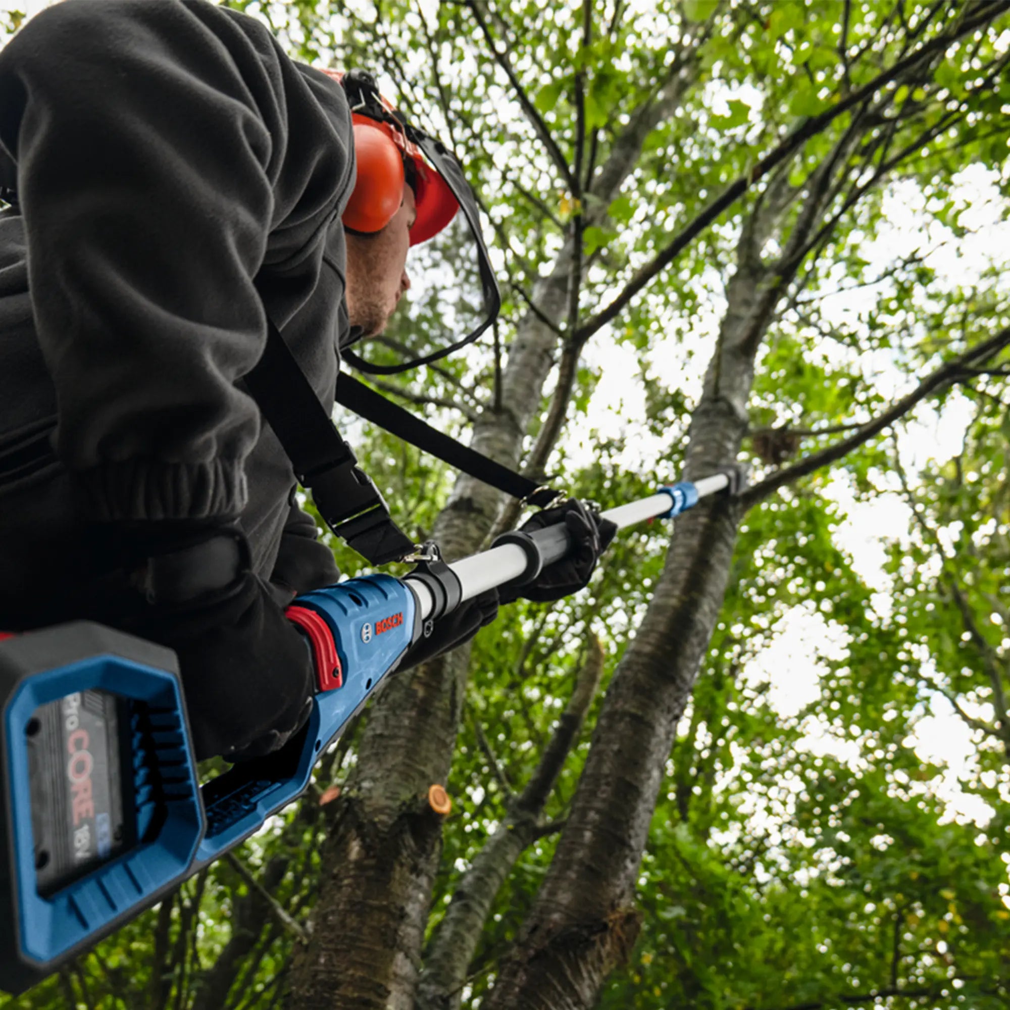 Teleskop-Gartenschere Bosch GKE 18V-25 TP
