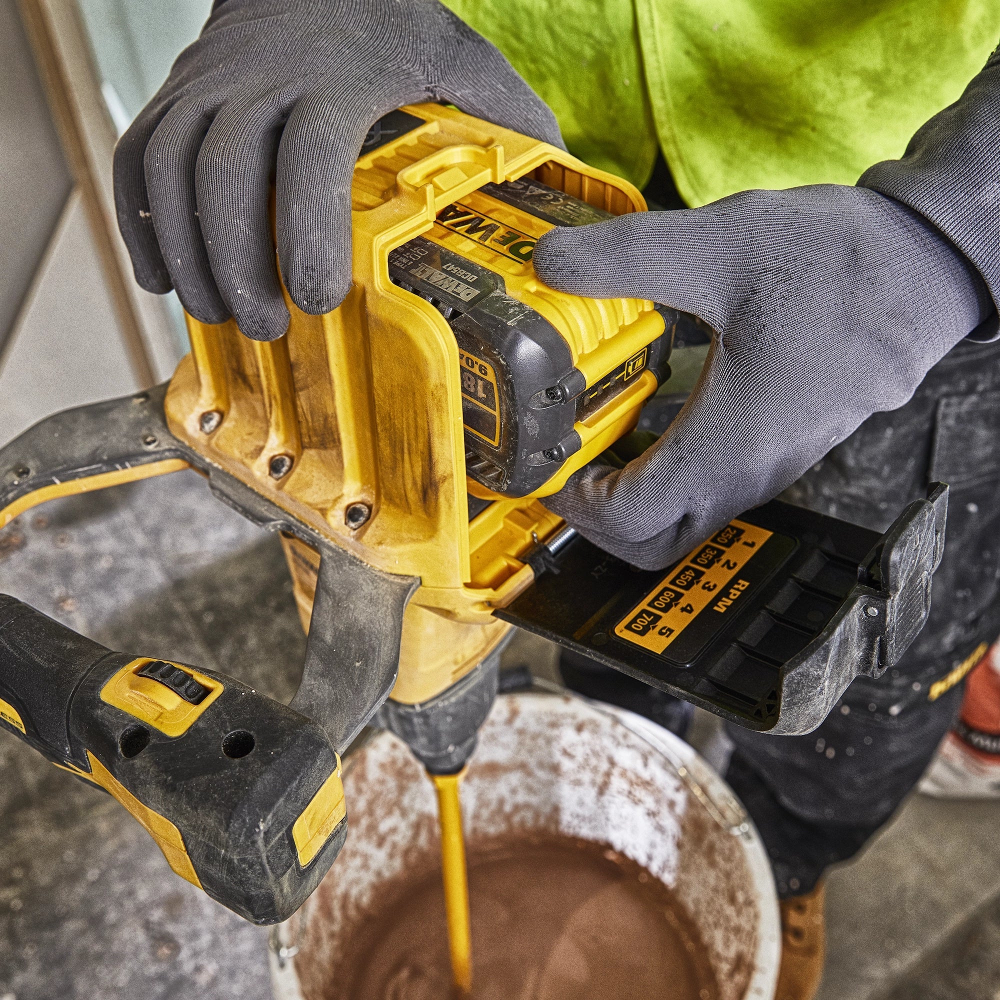 Mischer Dewalt DCD240X2-QW 54V 9Ah