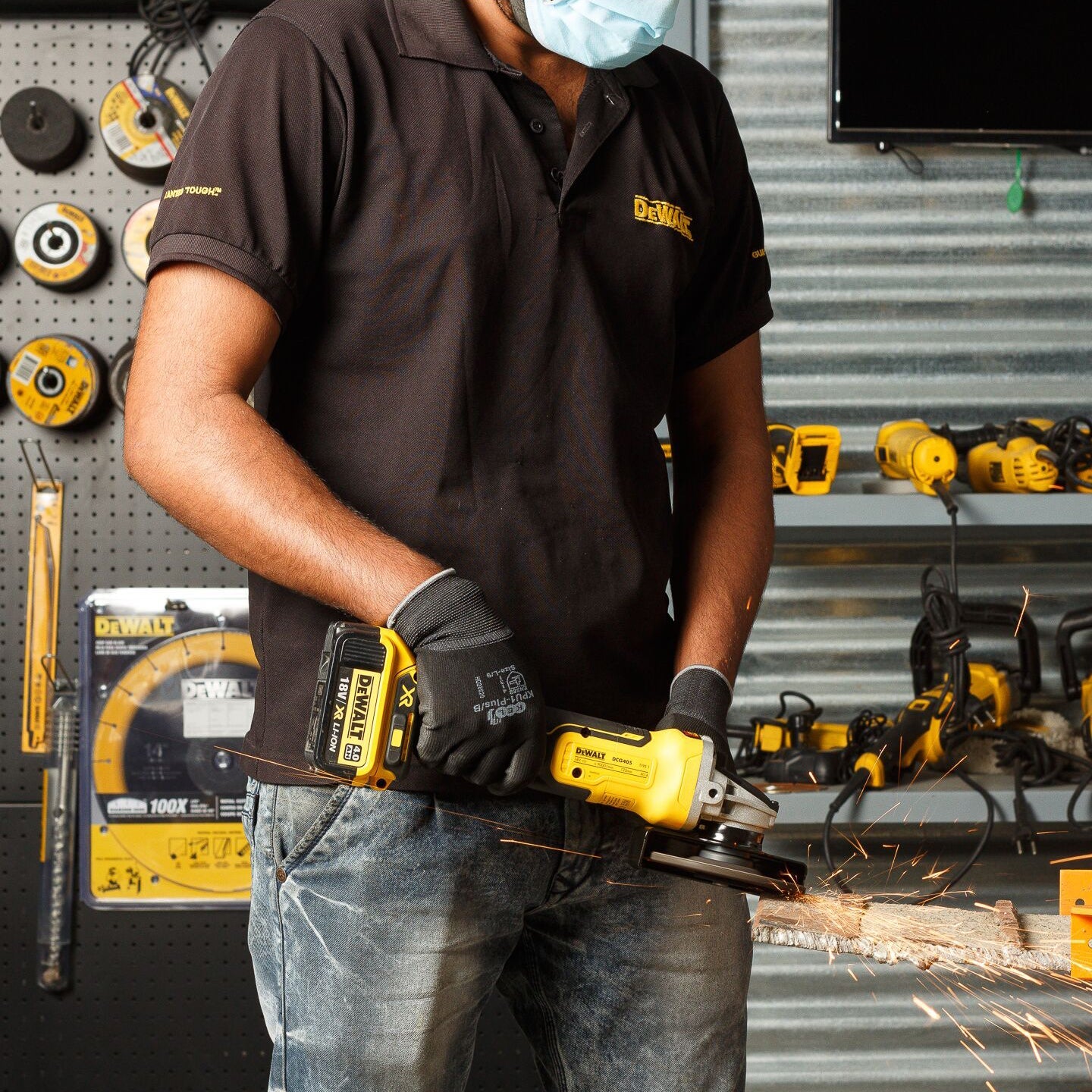 Bausatz Dewalt DCK373MDR-QW 18 V 4 Ah