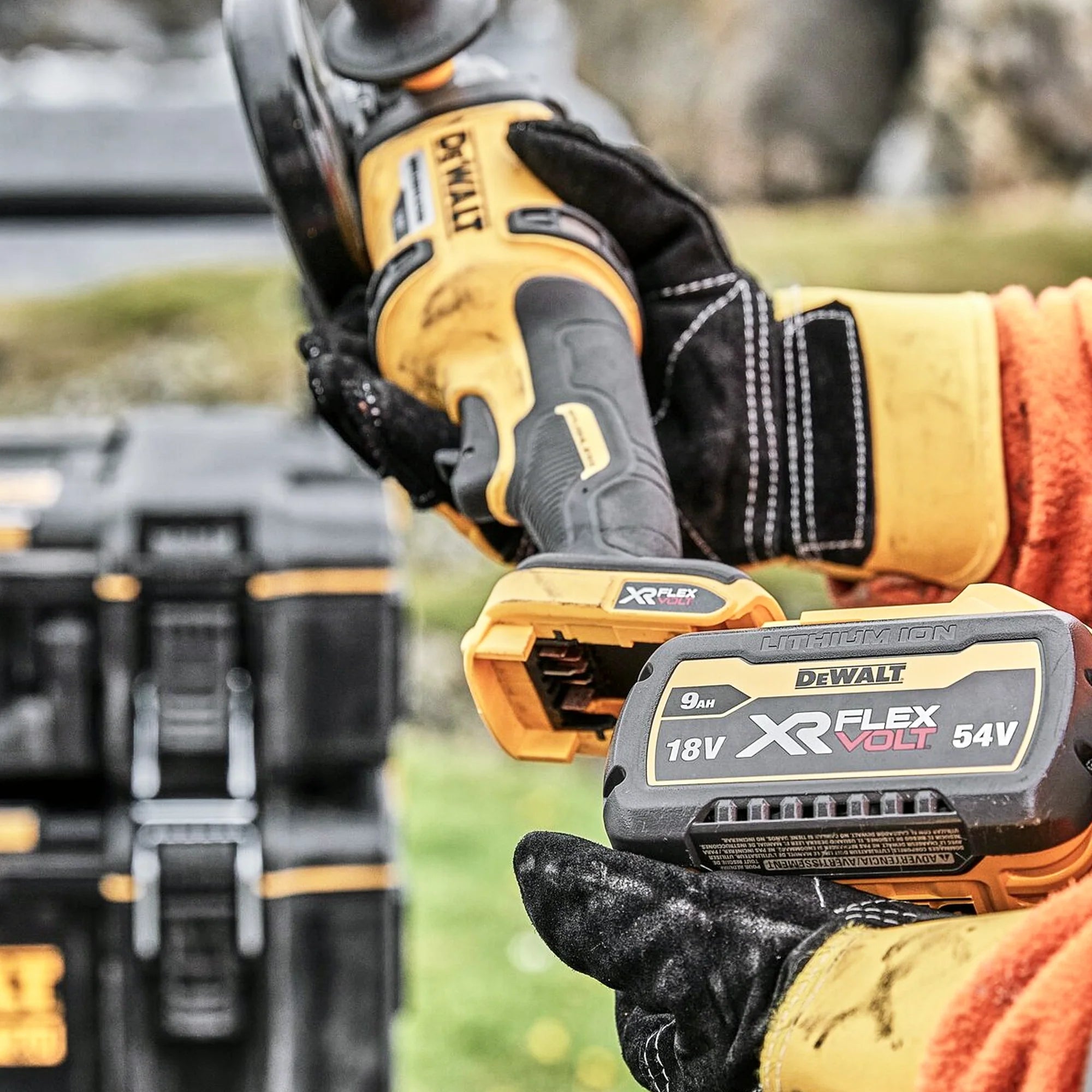 Schleifer Dewalt DCG418X2-QW 54V 9Ah