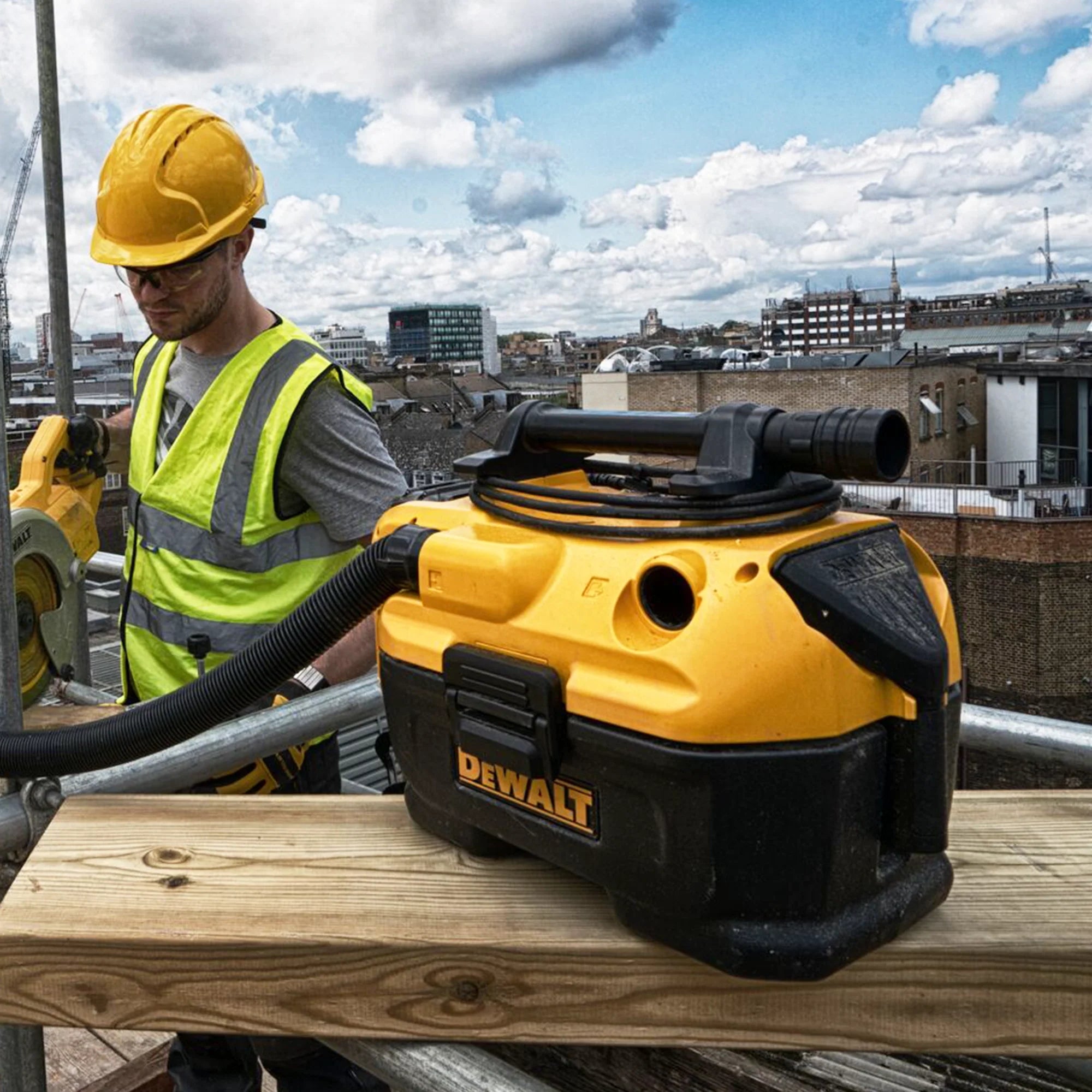 Aspirator Dewalt DCV584L-QW 18 V