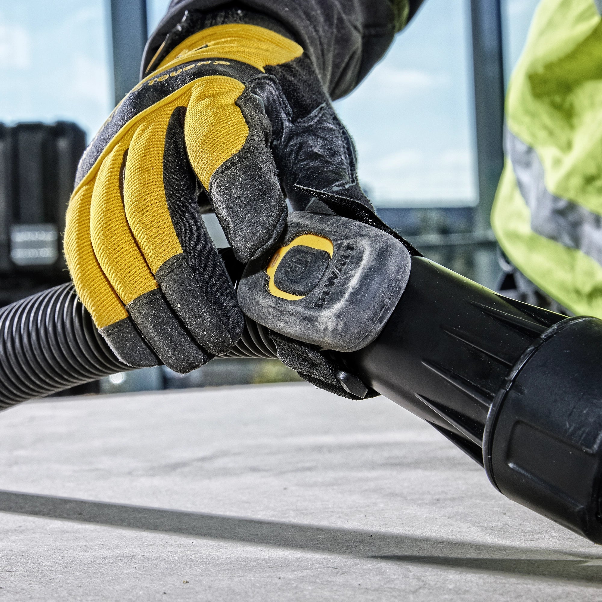 Feststoff-/Flüssigkeitssauger Dewalt DCV586MT2-QW 54V 6Ah