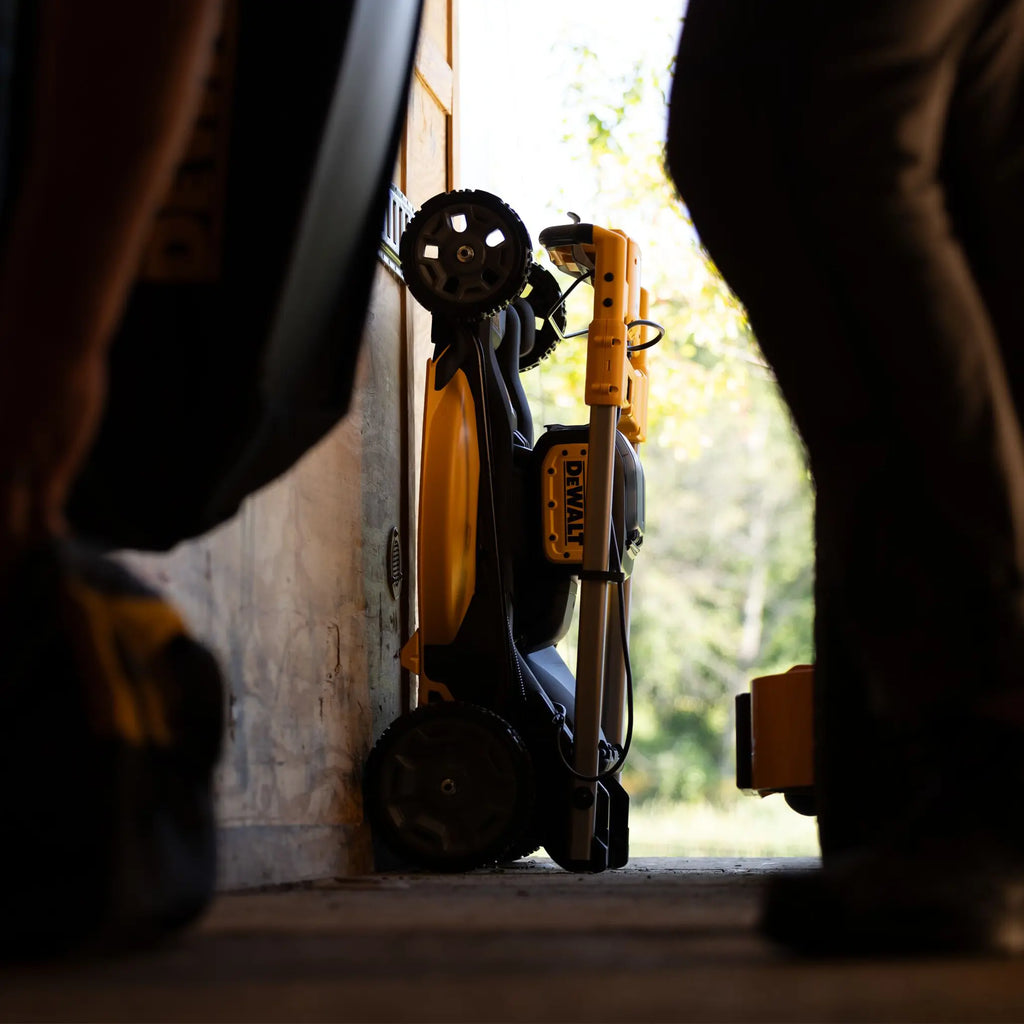 Selbstfahrender Rasenmäher Dewalt DCMWSP156N-XJ 18V