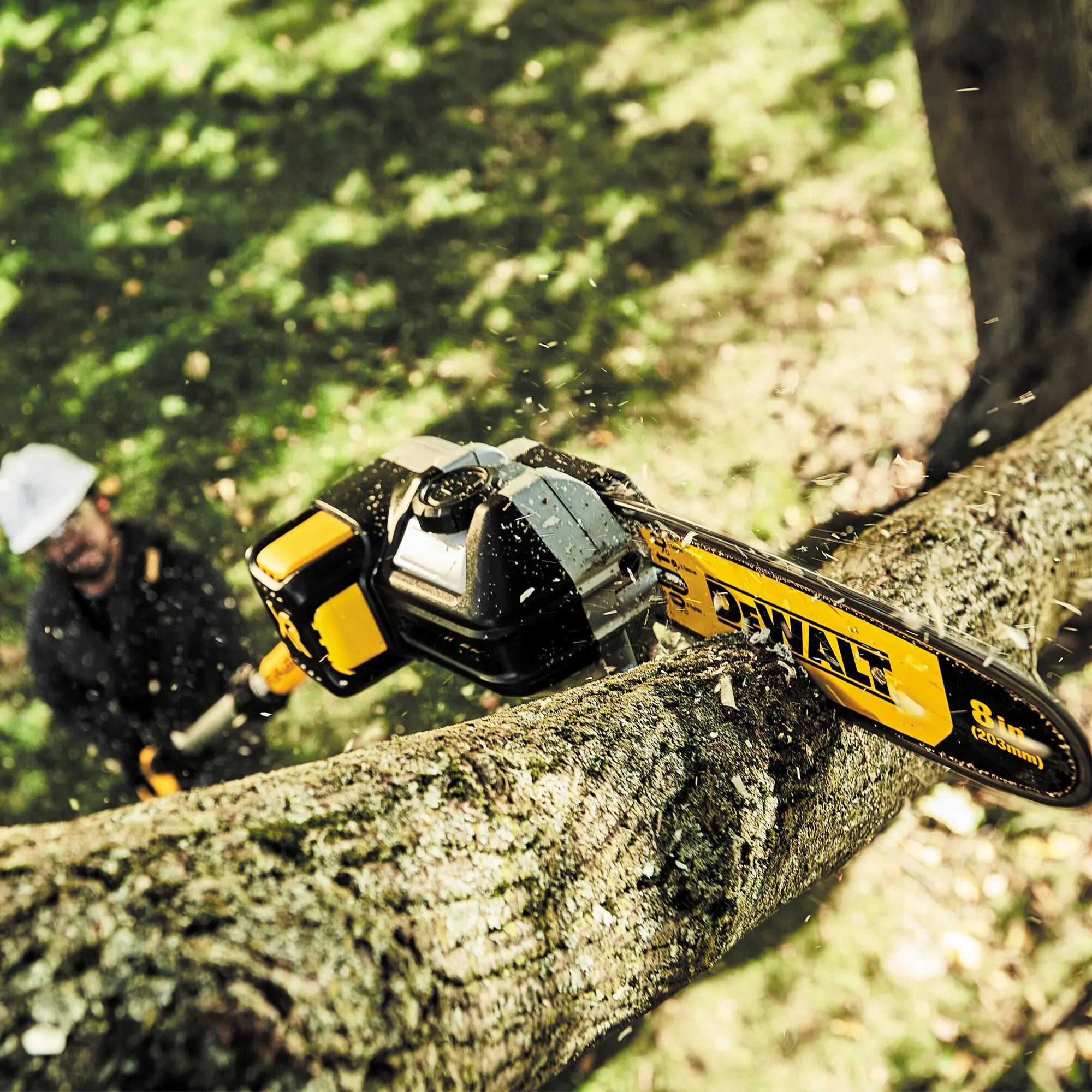 Hochentaster Dewalt DCMPS567P1-QW 18V 5Ah