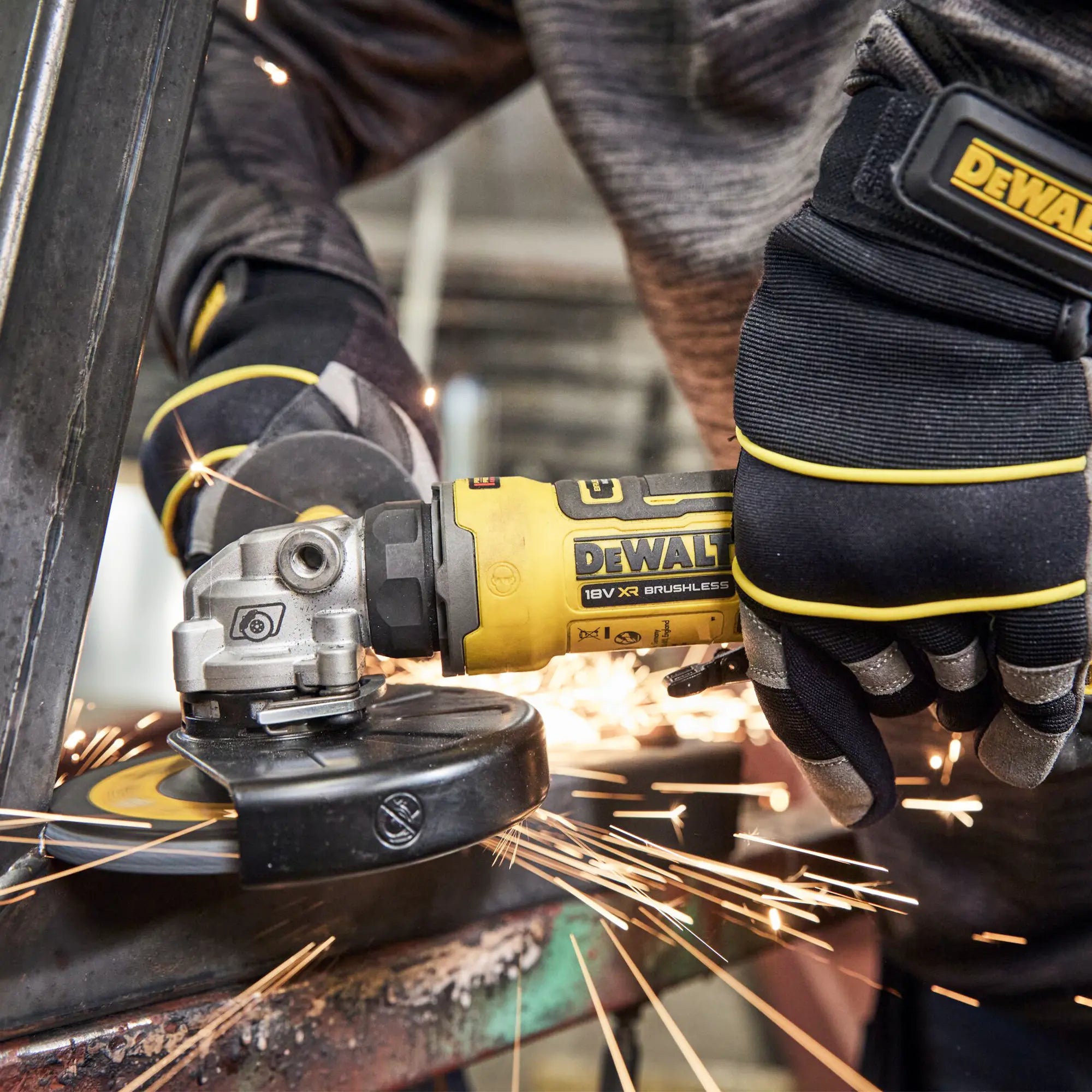 Schleifer Dewalt DCG404S2T-QW 18V 3,5Ah