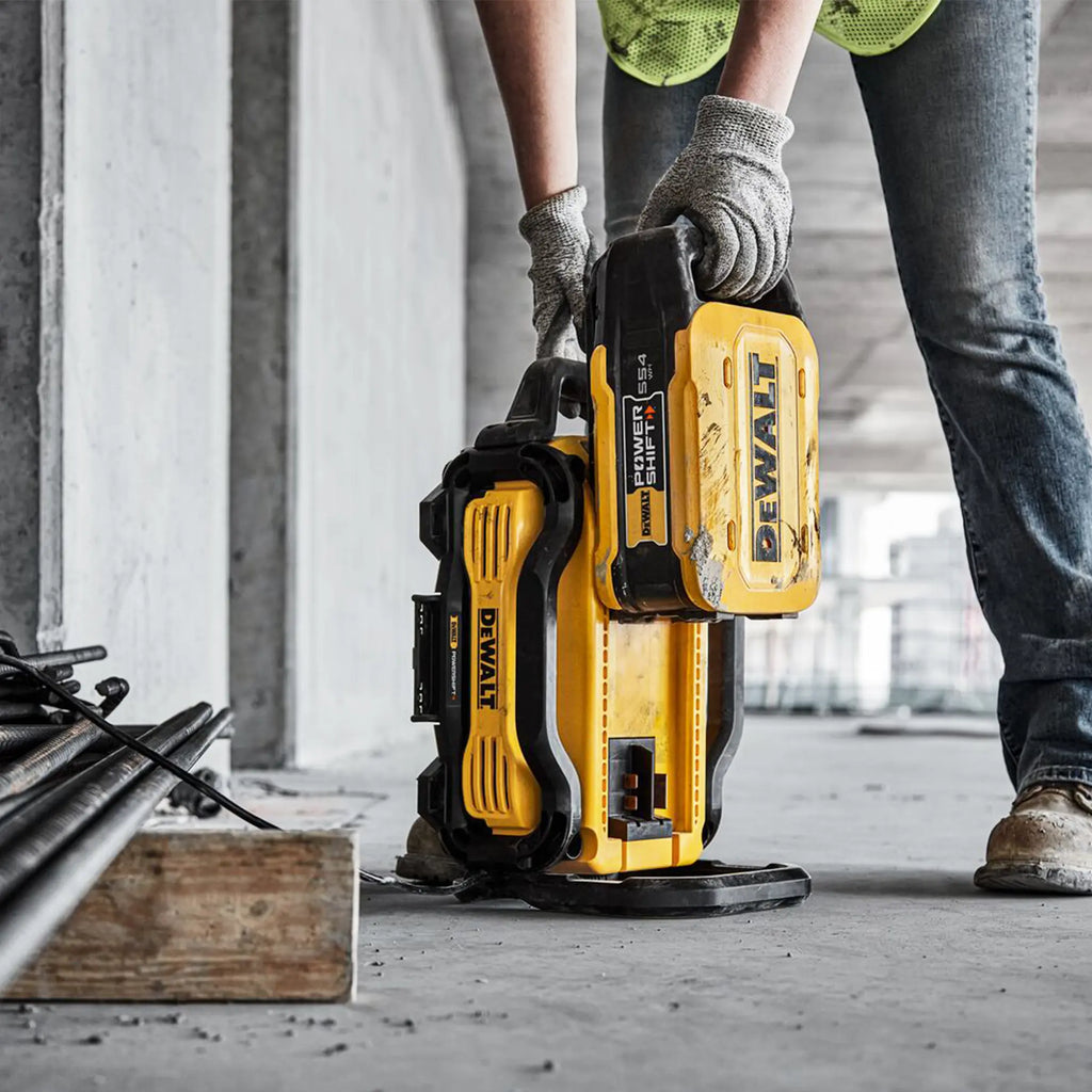 Powershift-Akkuladegerät Dewalt DCBPSC0550-QW