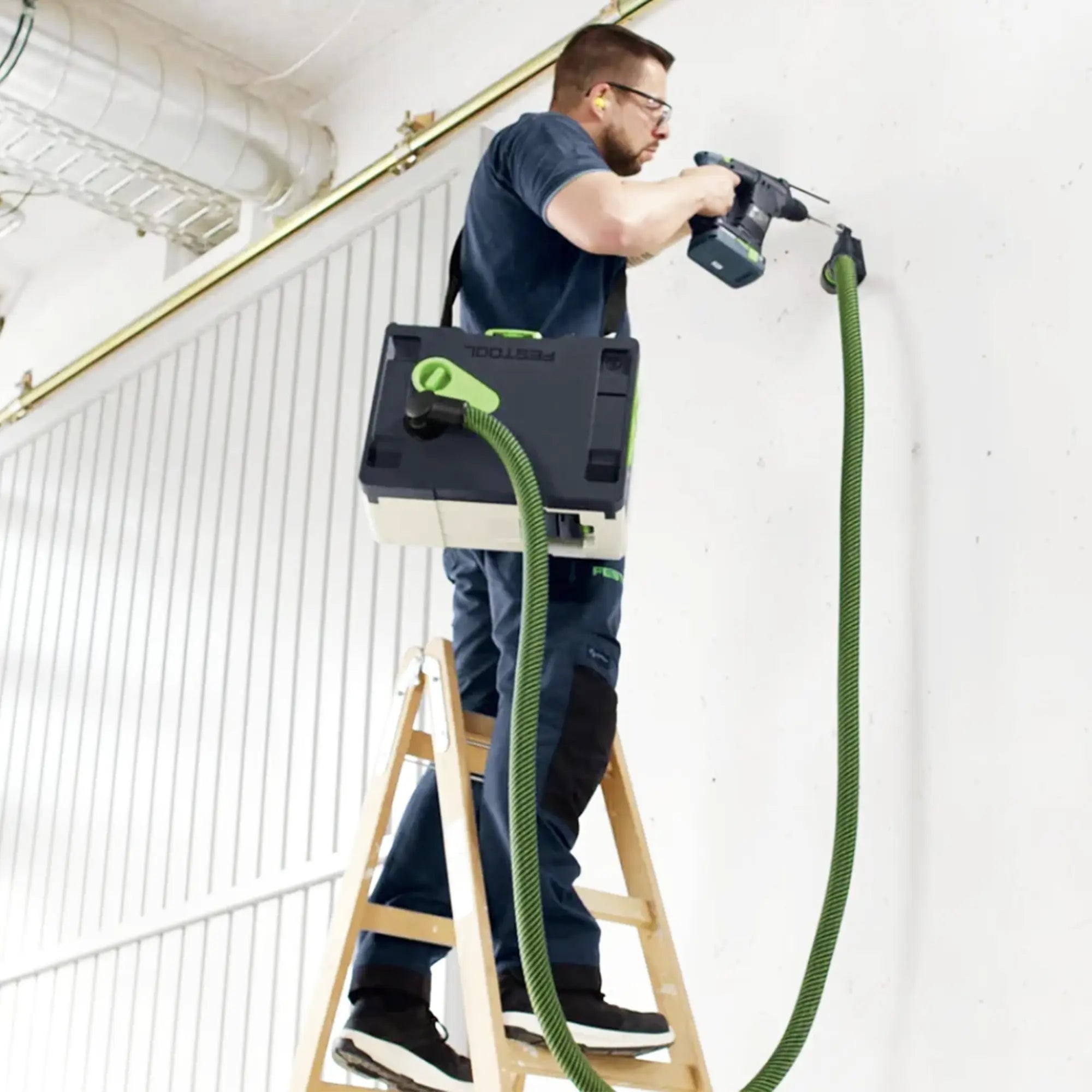 Akkubetriebener Staubsauger Festool CTMC SYS I-Basic 18V