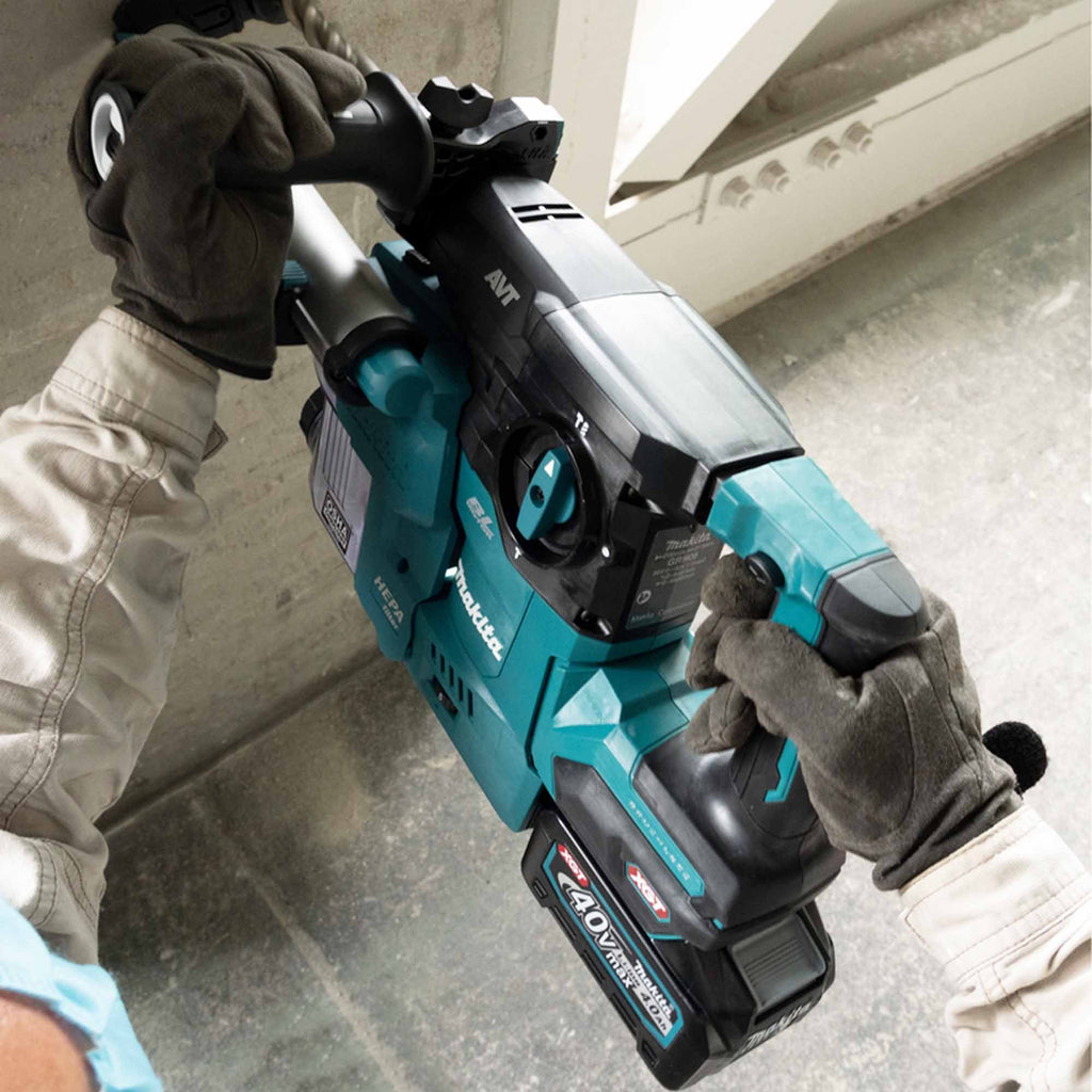 Bohrhammer Makita HR008GM202 40V 4Ah