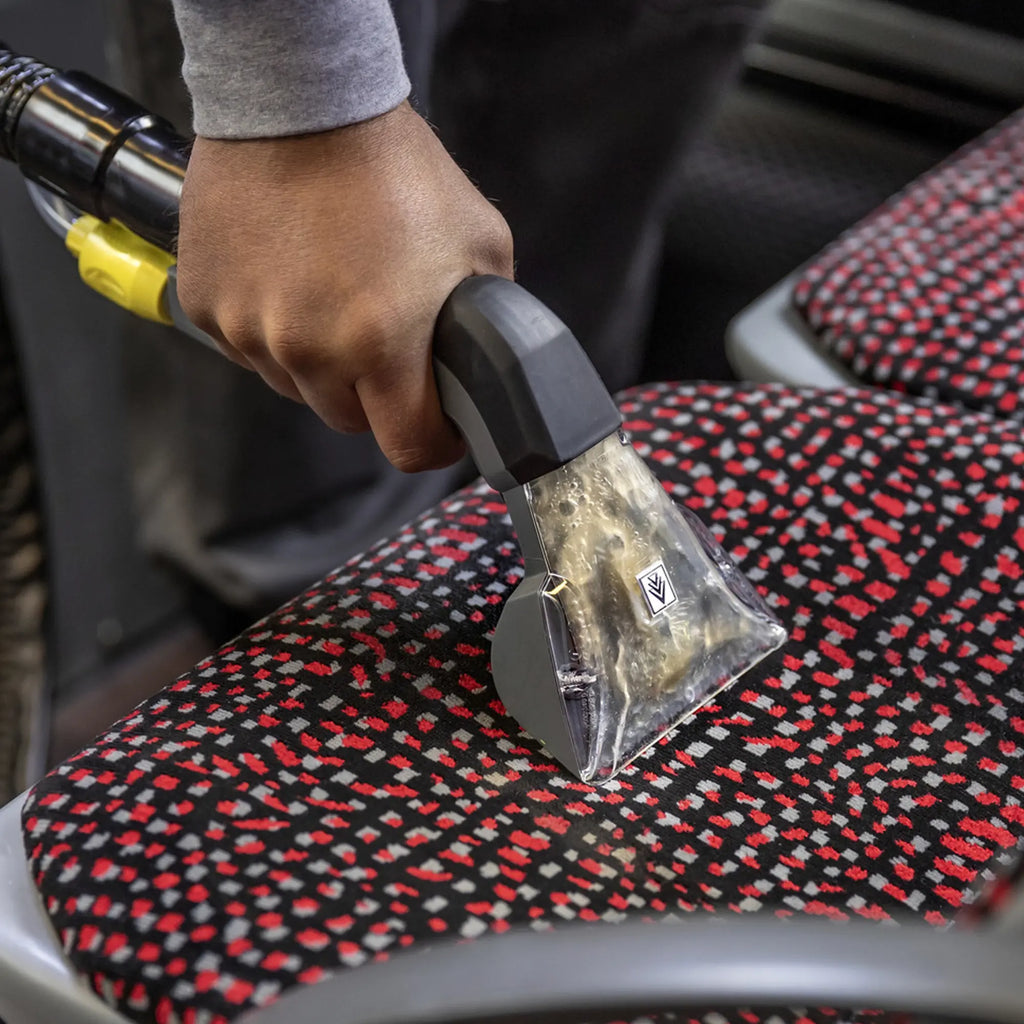Karcher Puzzi 8/1 Absaugspray