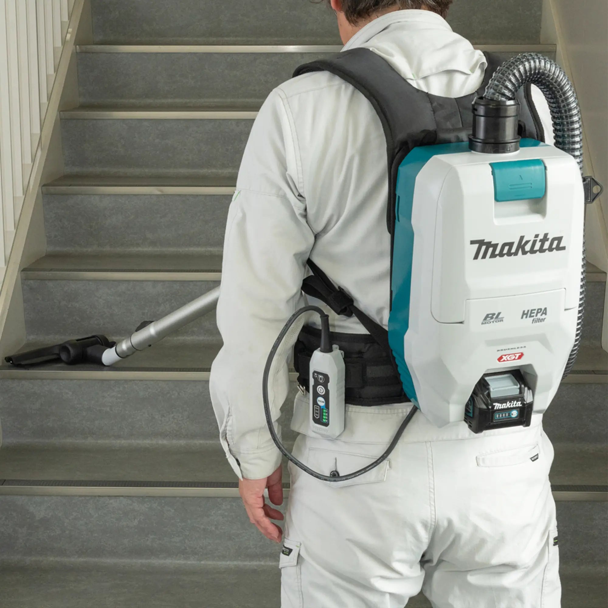 Rucksackstaubsauger Makita VC008GZ09 40V