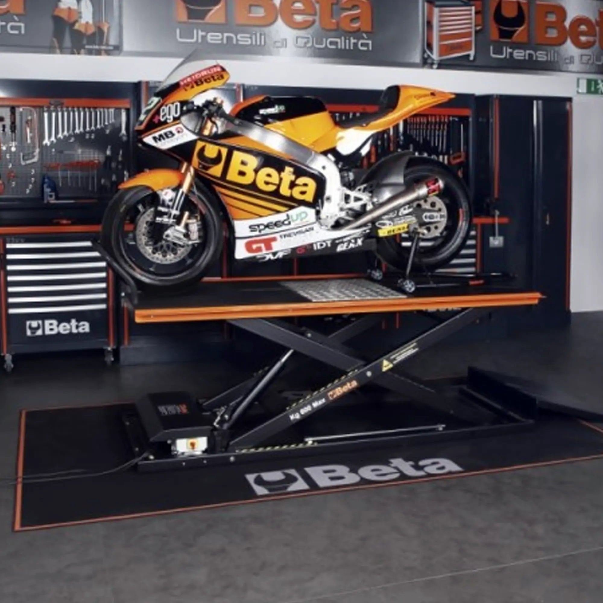 Elektrohydraulische Motorradhebebühne Beta 3050/600