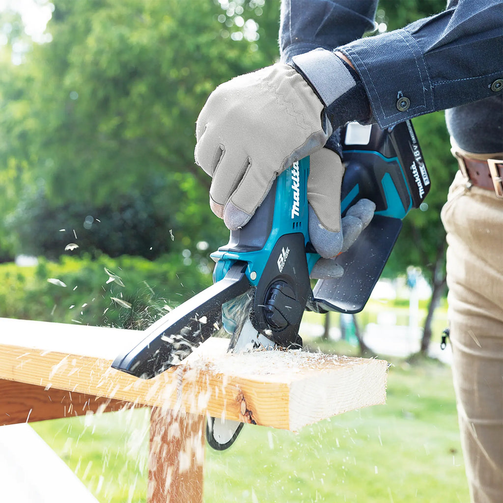 Ketten-Astschere Makita DUC101RF1J 18 V 3 Ah
