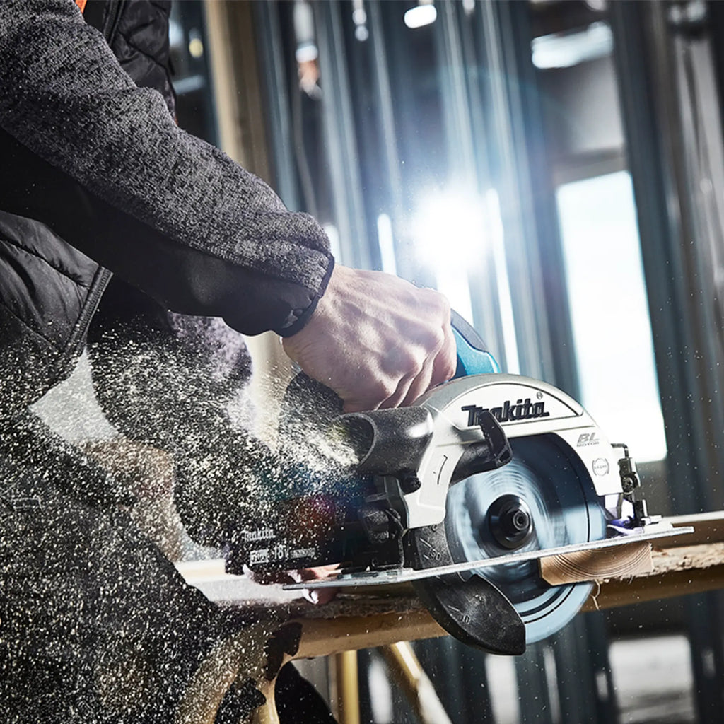 Kreissäge Makita DHS660ZJ 18 V