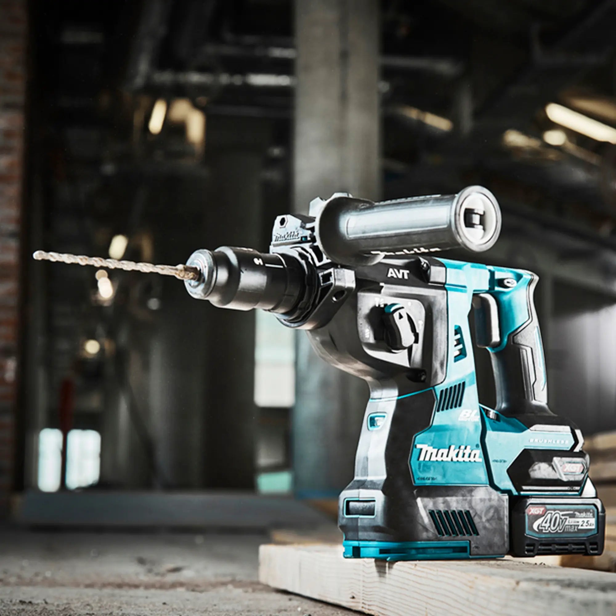 Bohrhammer Makita HR002GM202 40V 4Ah