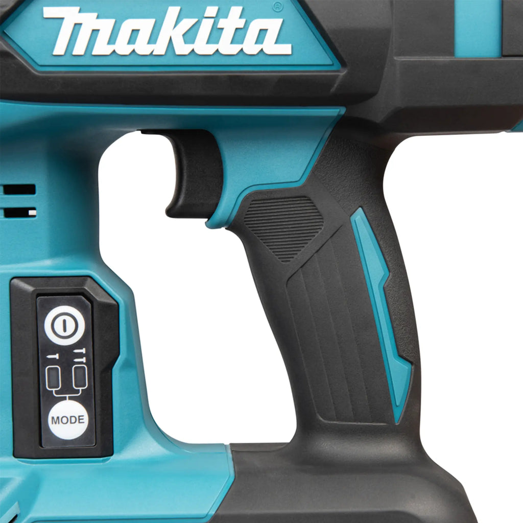 Hefter Makita DST630ZJ 18V