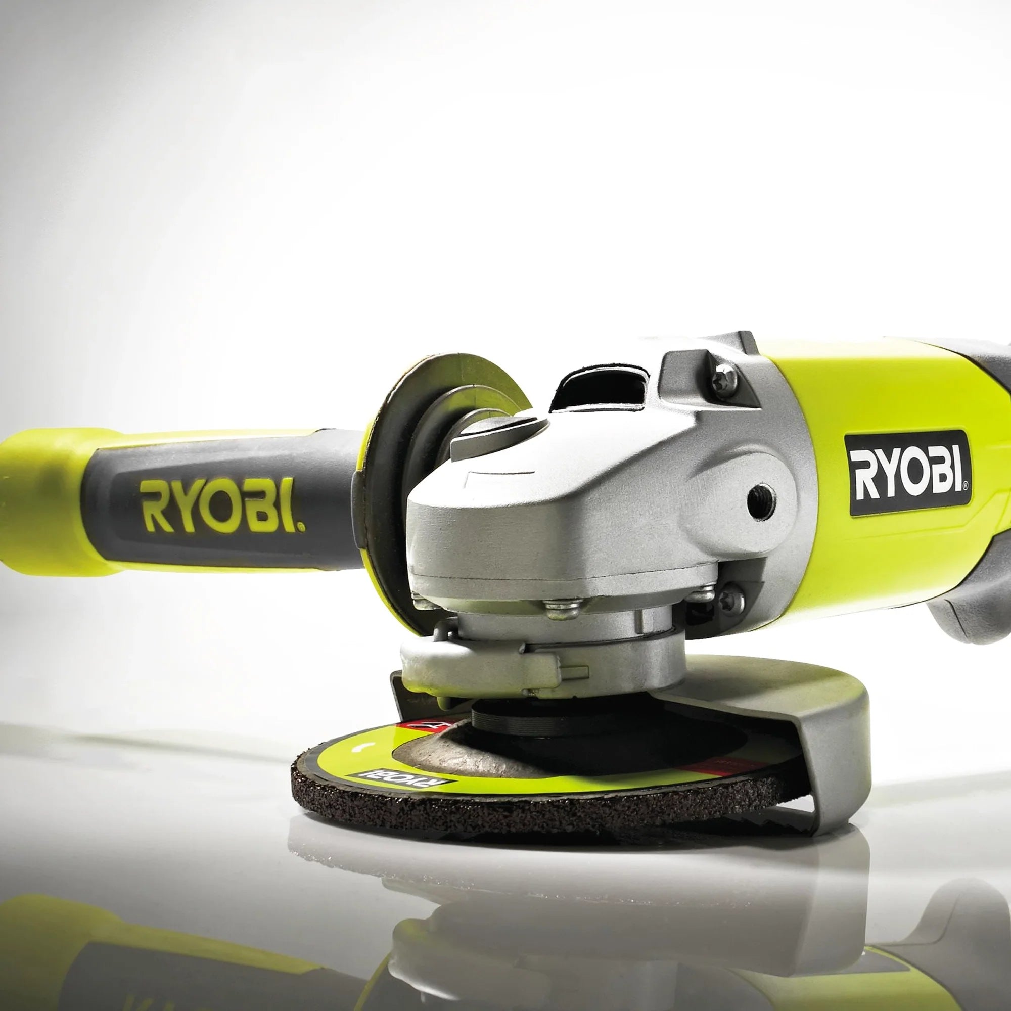 Combo Ryobi R18PDAG-242S 18 V 2 Ah