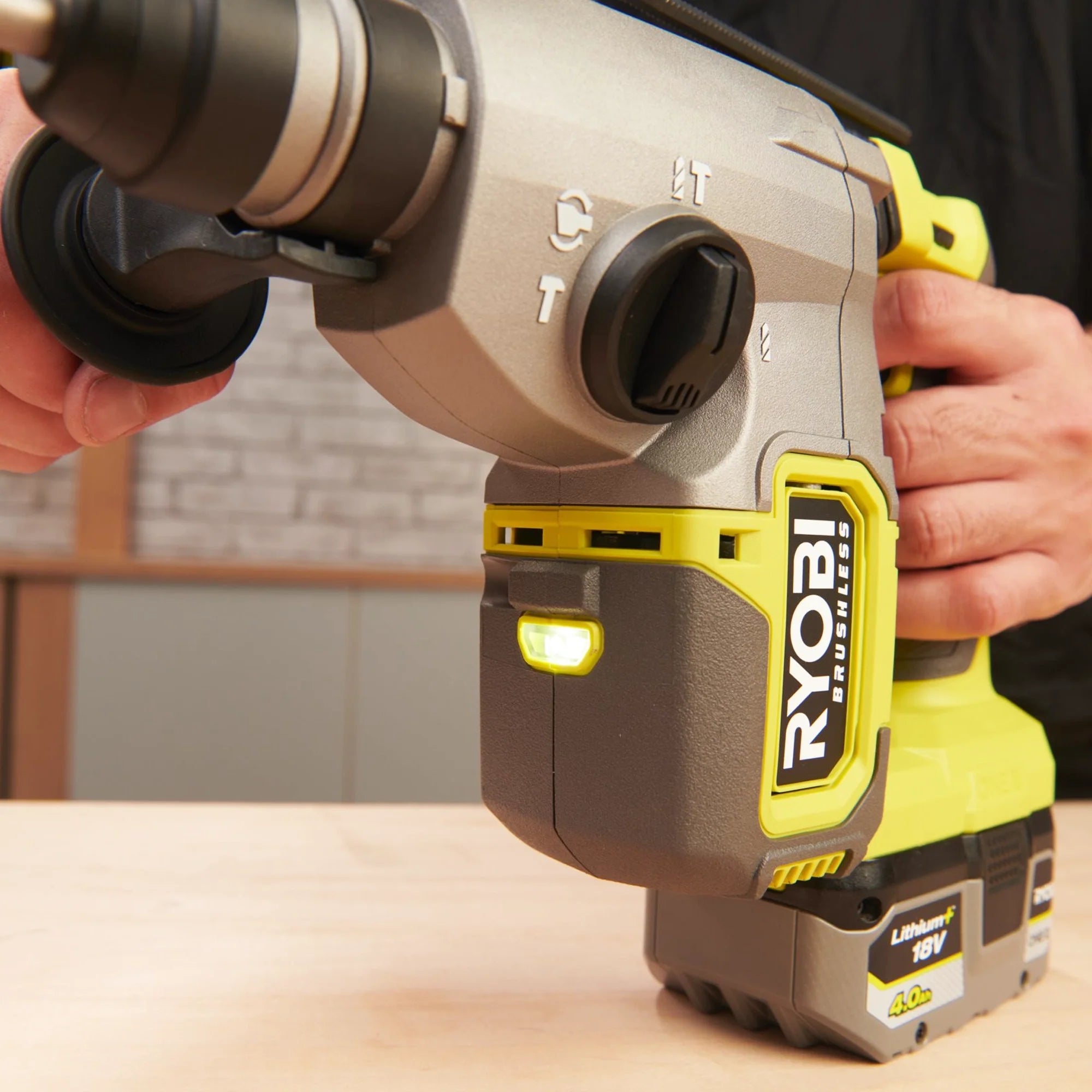 Bohrhammer Ryobi RSDS18BL-0 18 V