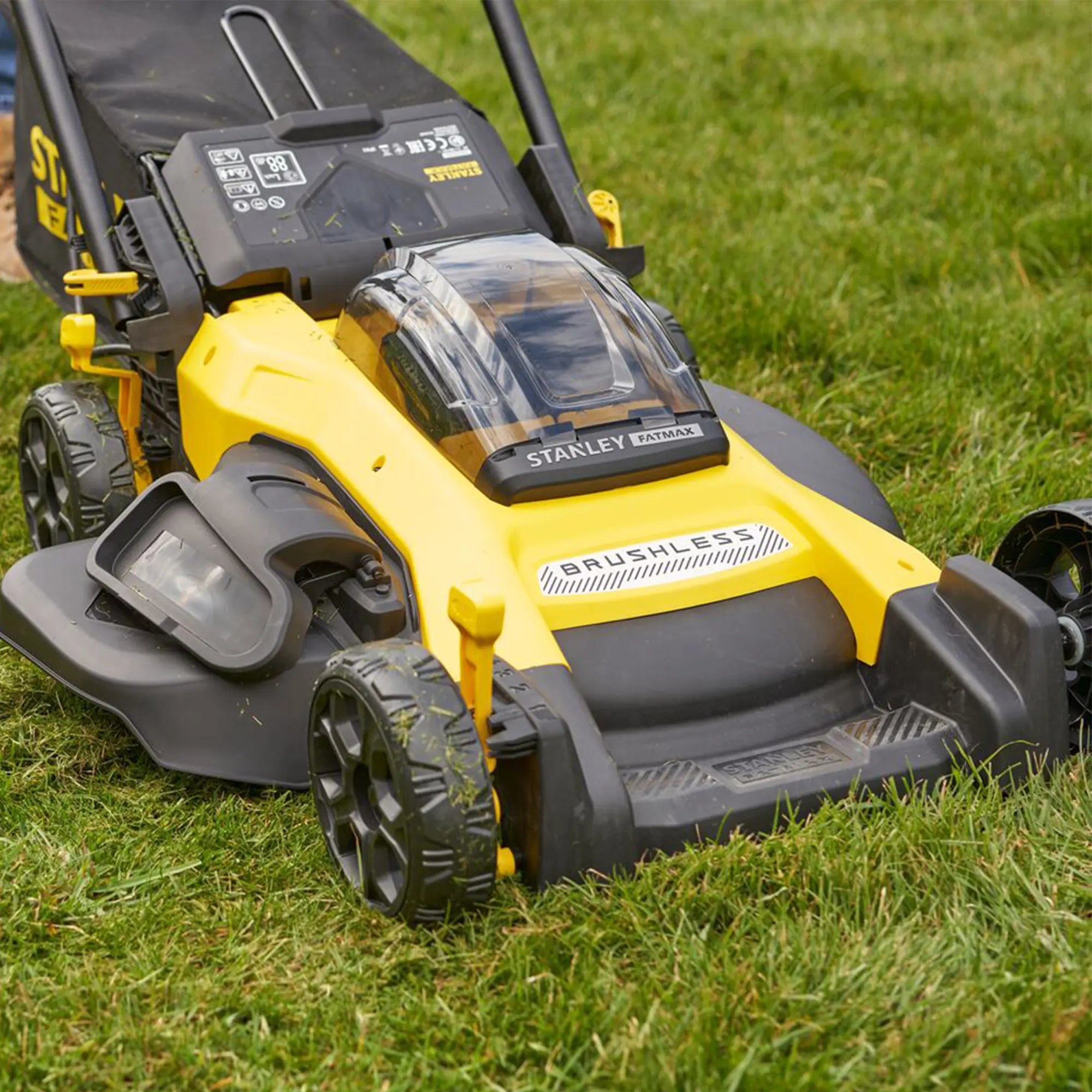 Rasenmäher Stanley SFMCMW2651M-QW 18 V 4 Ah