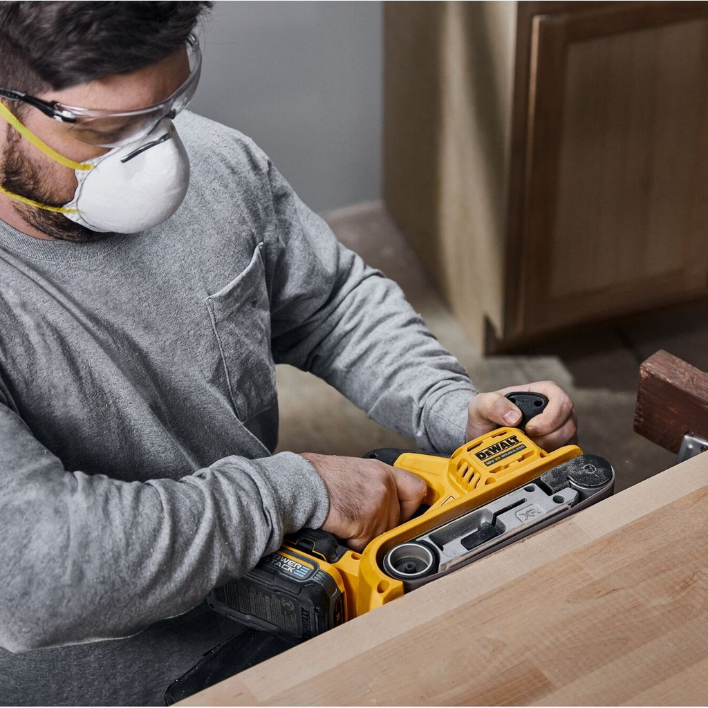 Bandschleifer Dewalt DCW220NT-XJ 18V