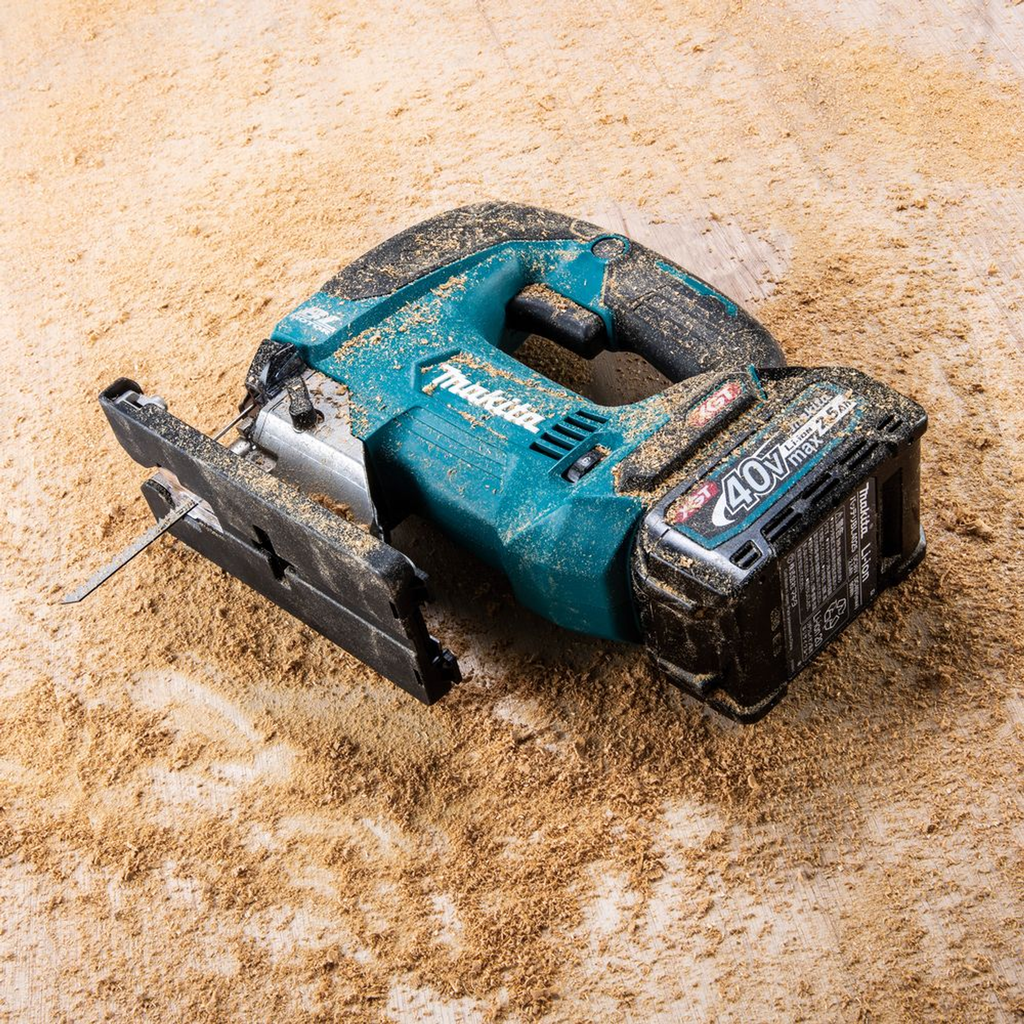 Säbelsäge Makita JV002GZ01 40V