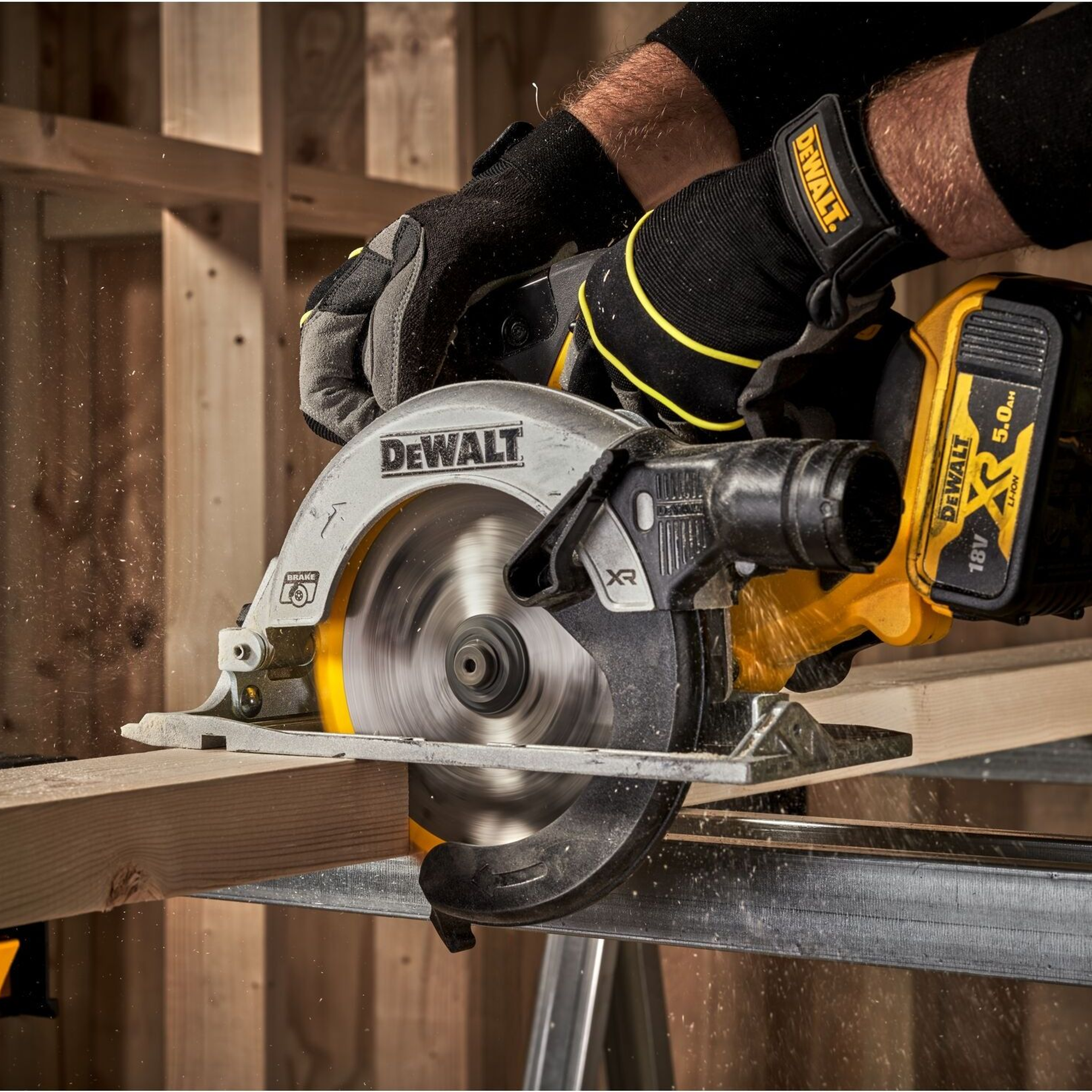 Kreissäge Dewalt DCS565P2-QW 18V 5Ah