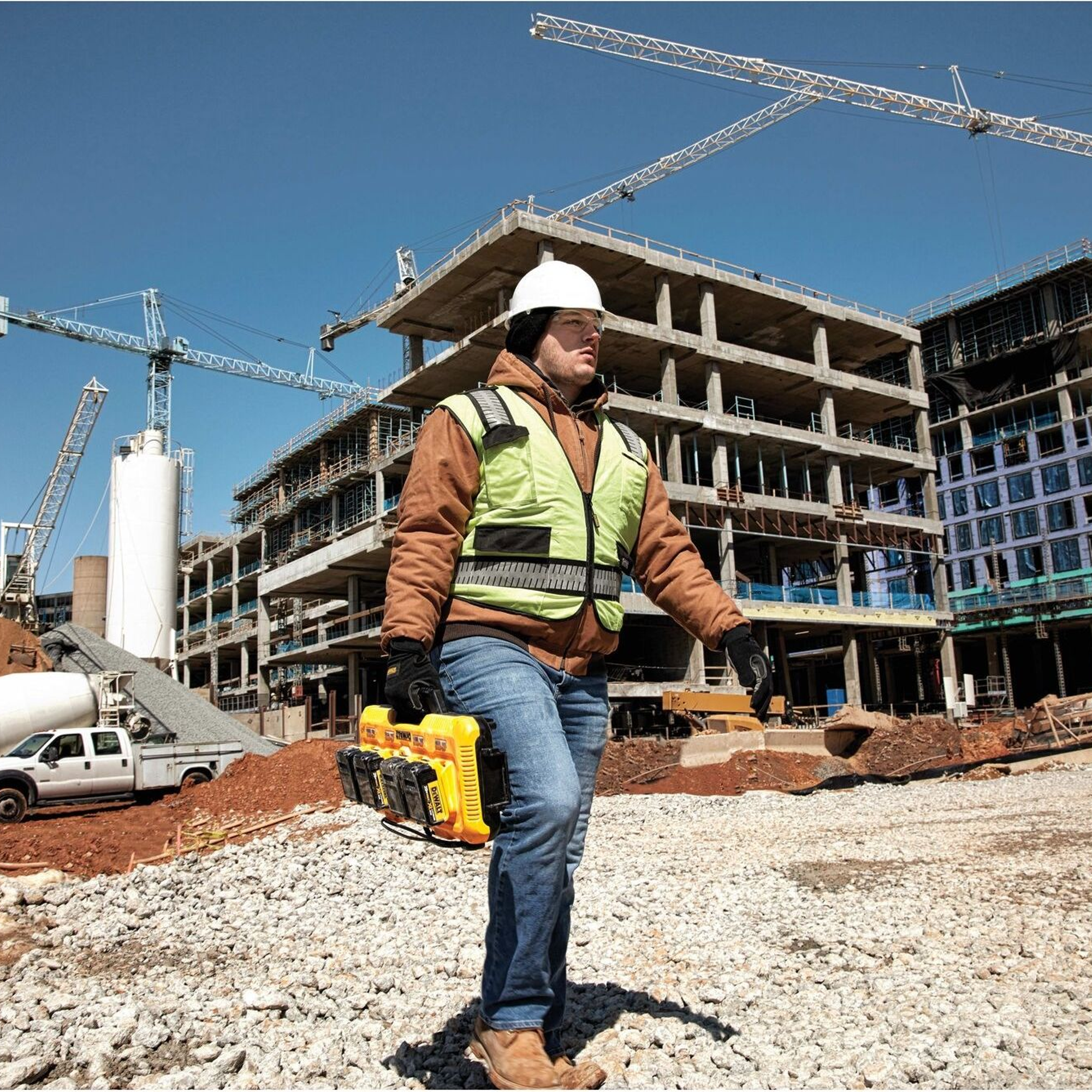 Ladegerät Dewalt DCB104-QW