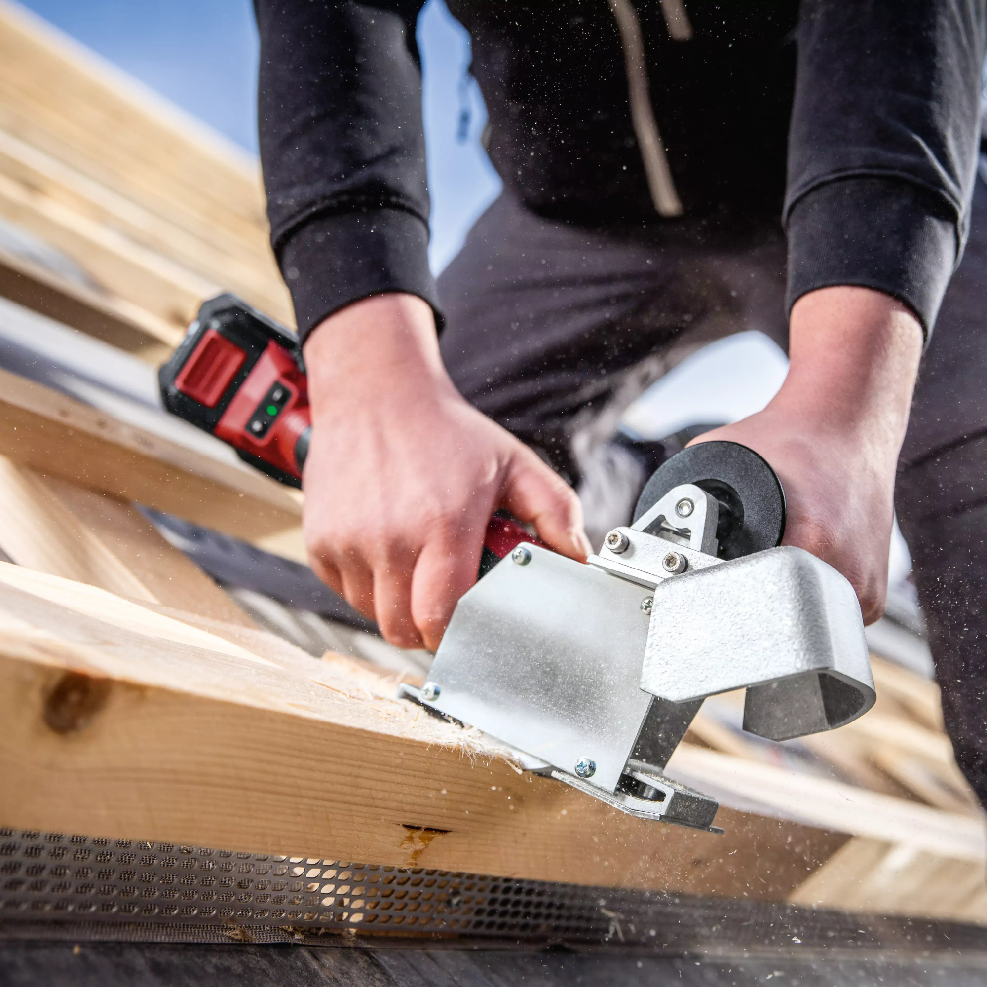Fräsmaschine Flex RFE 40 18V für Dachrinnen-Stütznuten