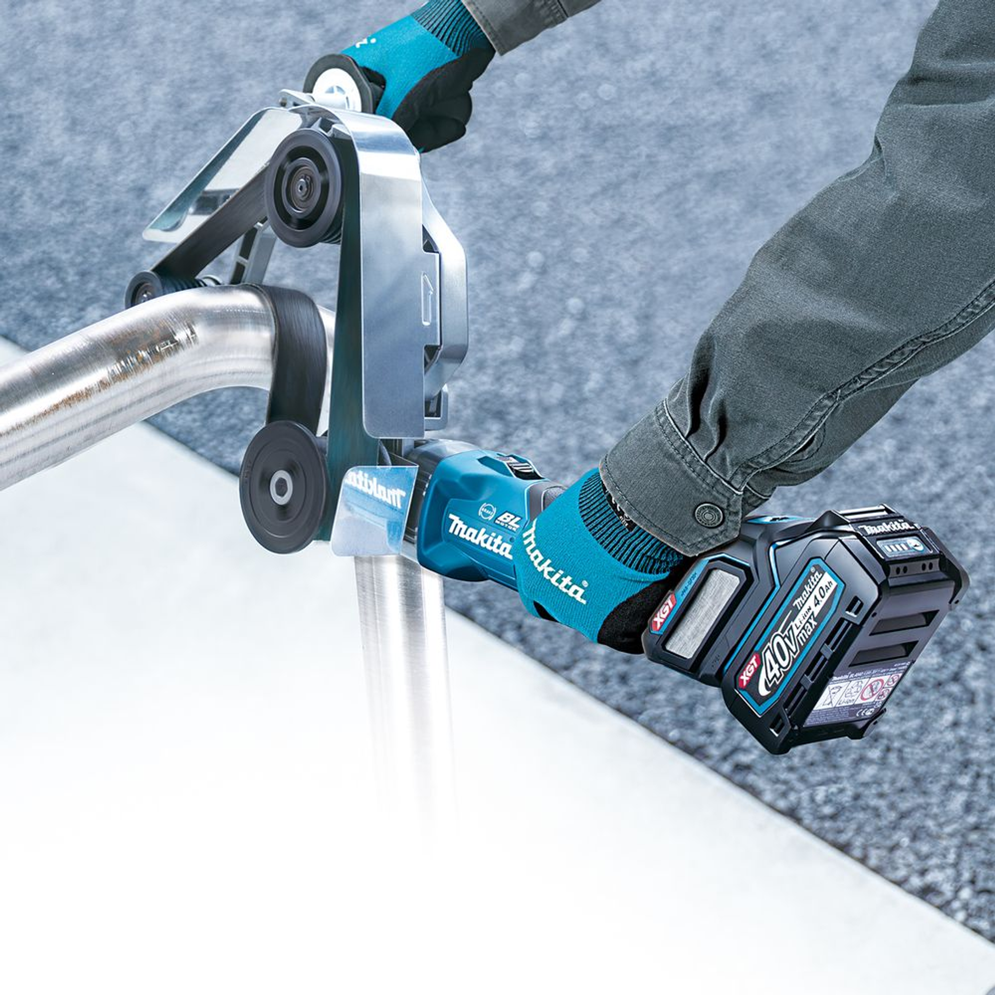 Rohrbandschleifer Makita BS002GU201 40V 4Ah