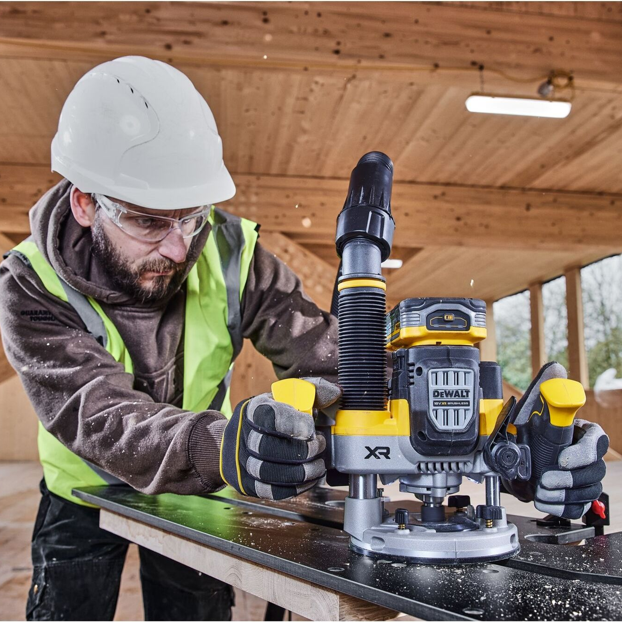 Elektrische Fräsmaschine Dewalt DCW620NT-XJ 18V