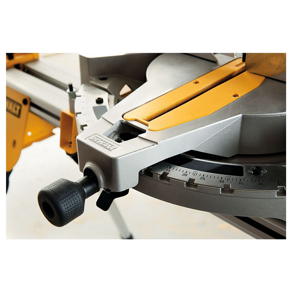Gehrungssäge Dewalt D27113-QS 1600W