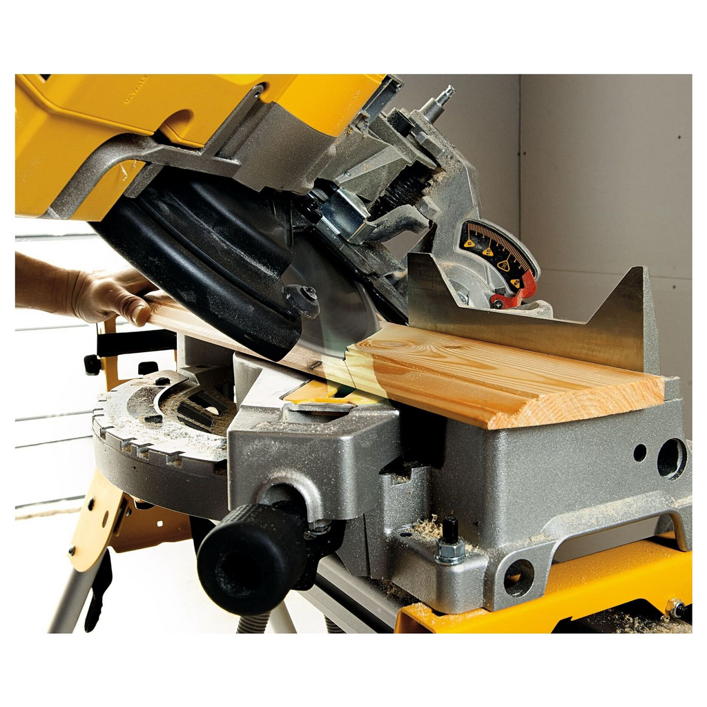 Gehrungssäge Dewalt D27113-QS 1600W