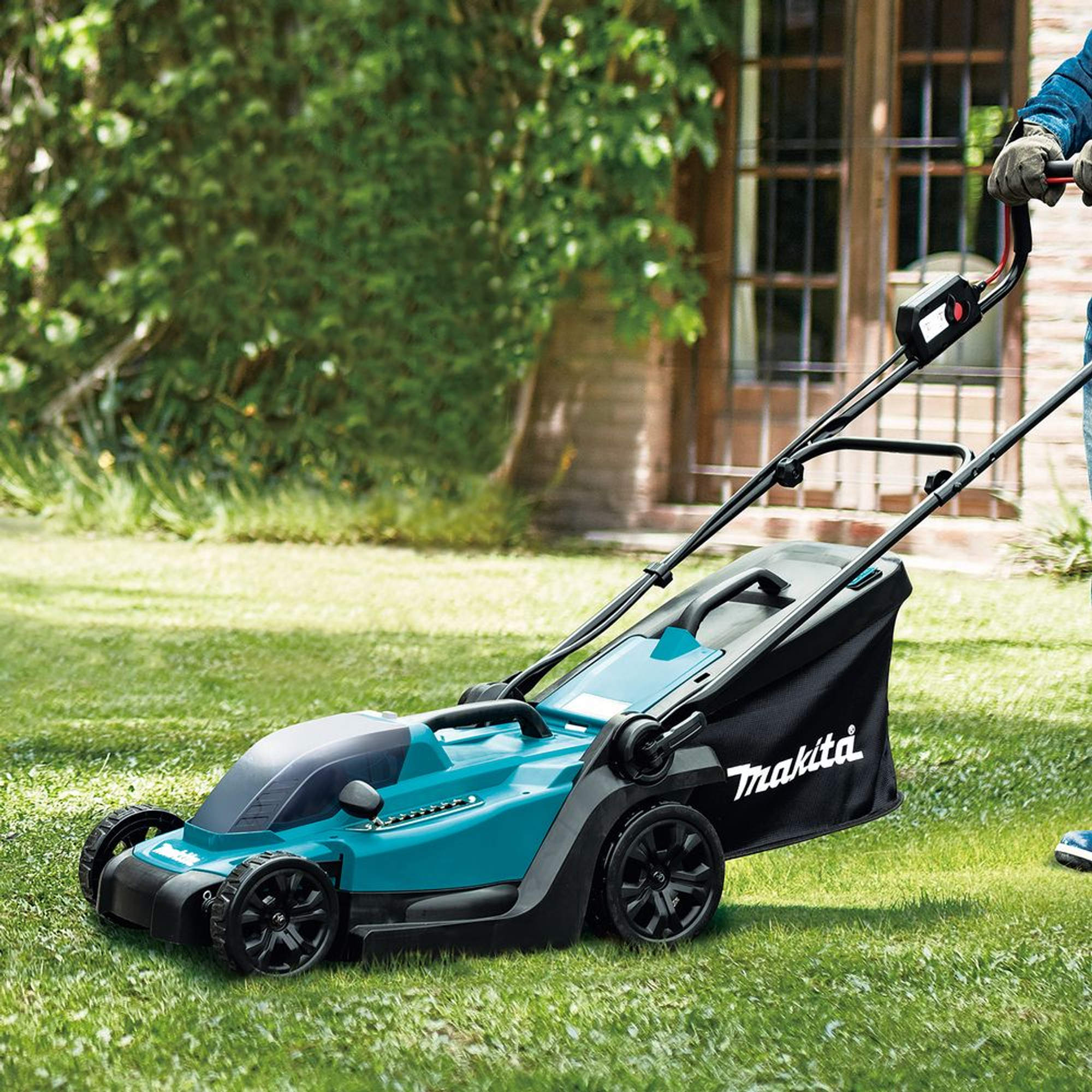 Rasenmäher Makita DLM330RT 18V 5Ah