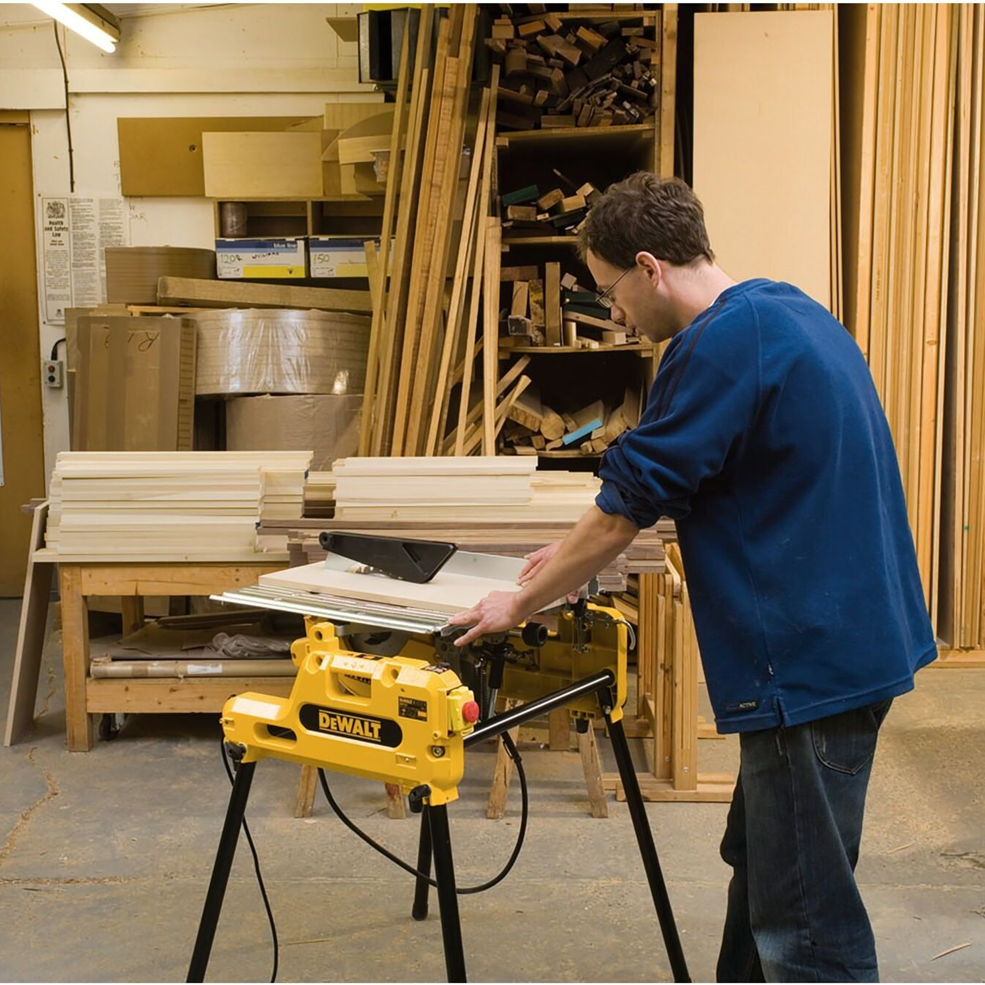 Kombinierte Säge Dewalt DW743N-QS 250mm 1550W