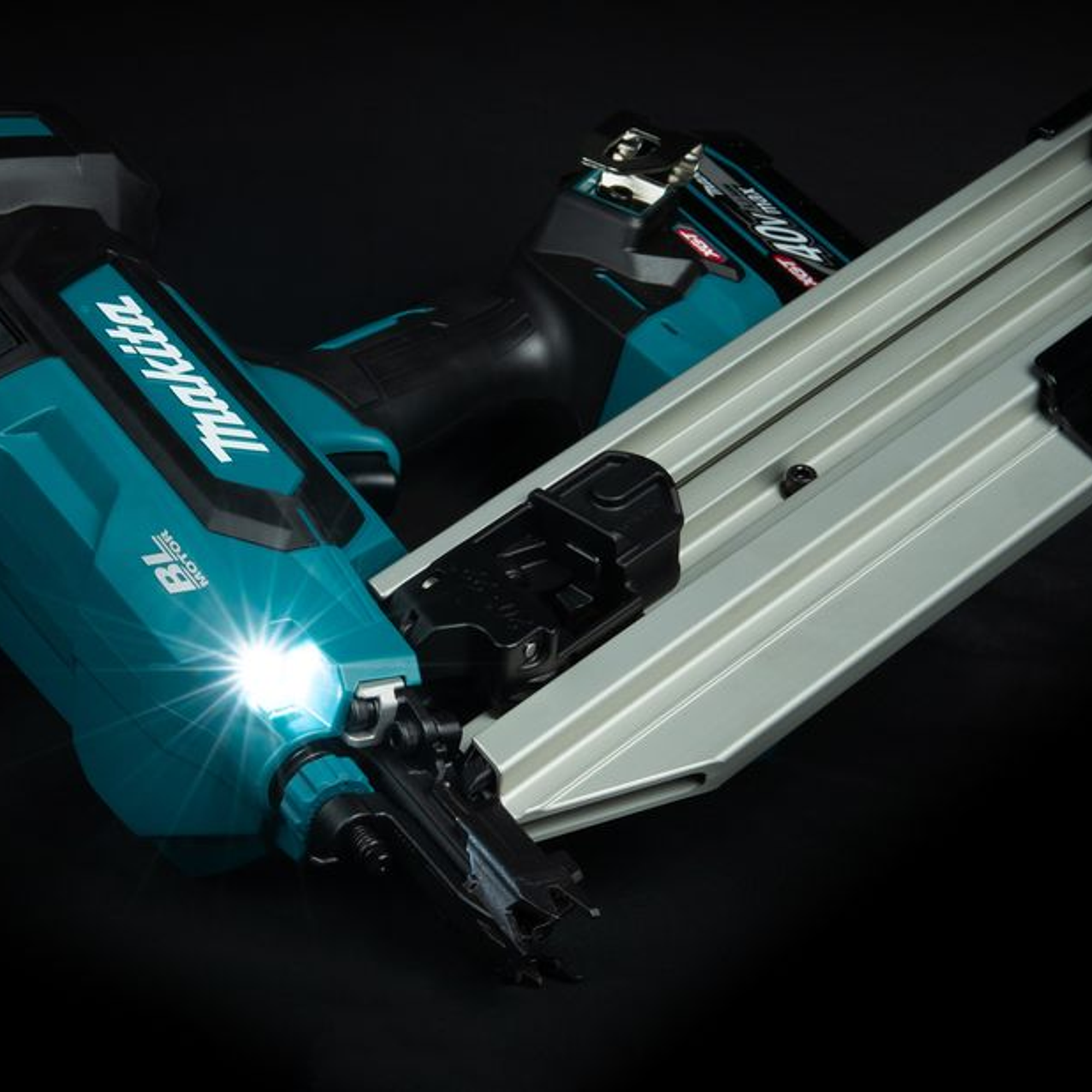 Nagler Makita BN002GZ 40V
