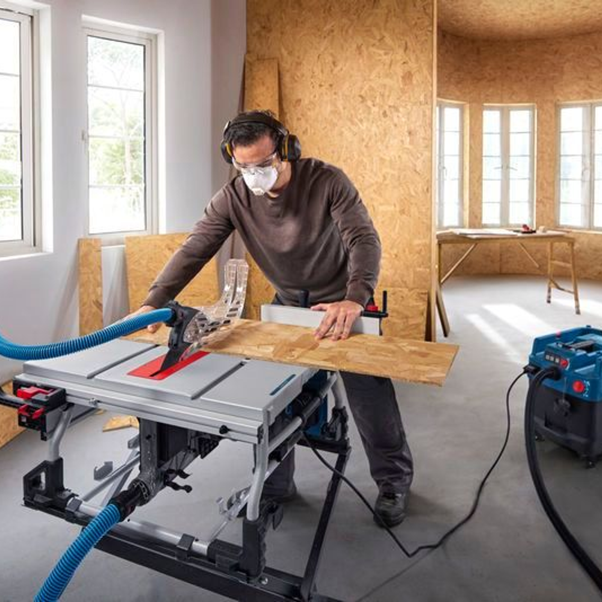 Sägebank Bosch Professioneller GTS100-254 PRO 2200W