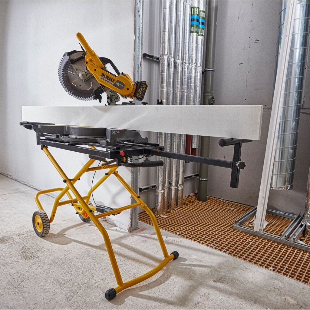 Drehbare Staffelei Dewalt DE7260-XJ für Gehrungssäge