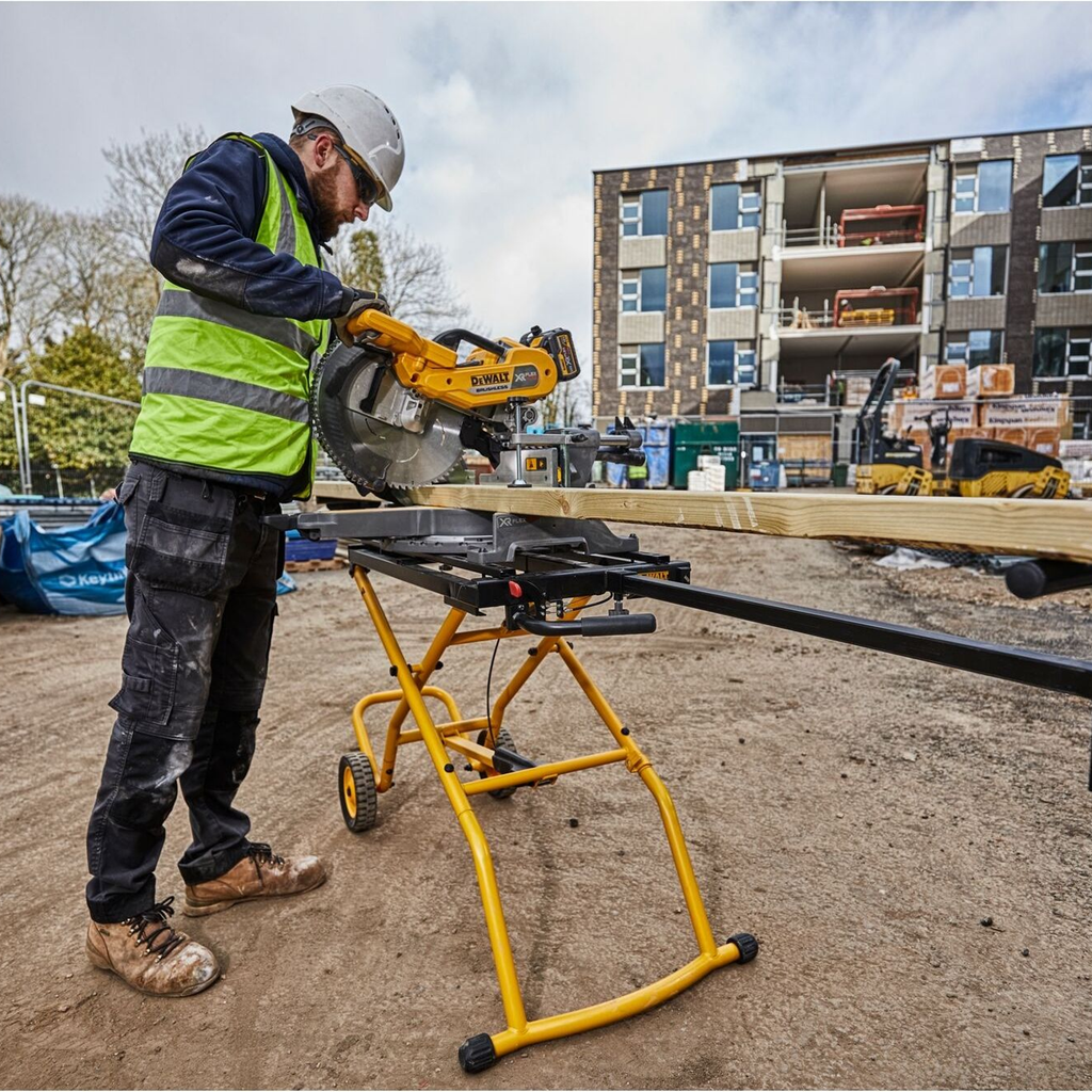 Drehbare Staffelei Dewalt DE7260-XJ für Gehrungssäge