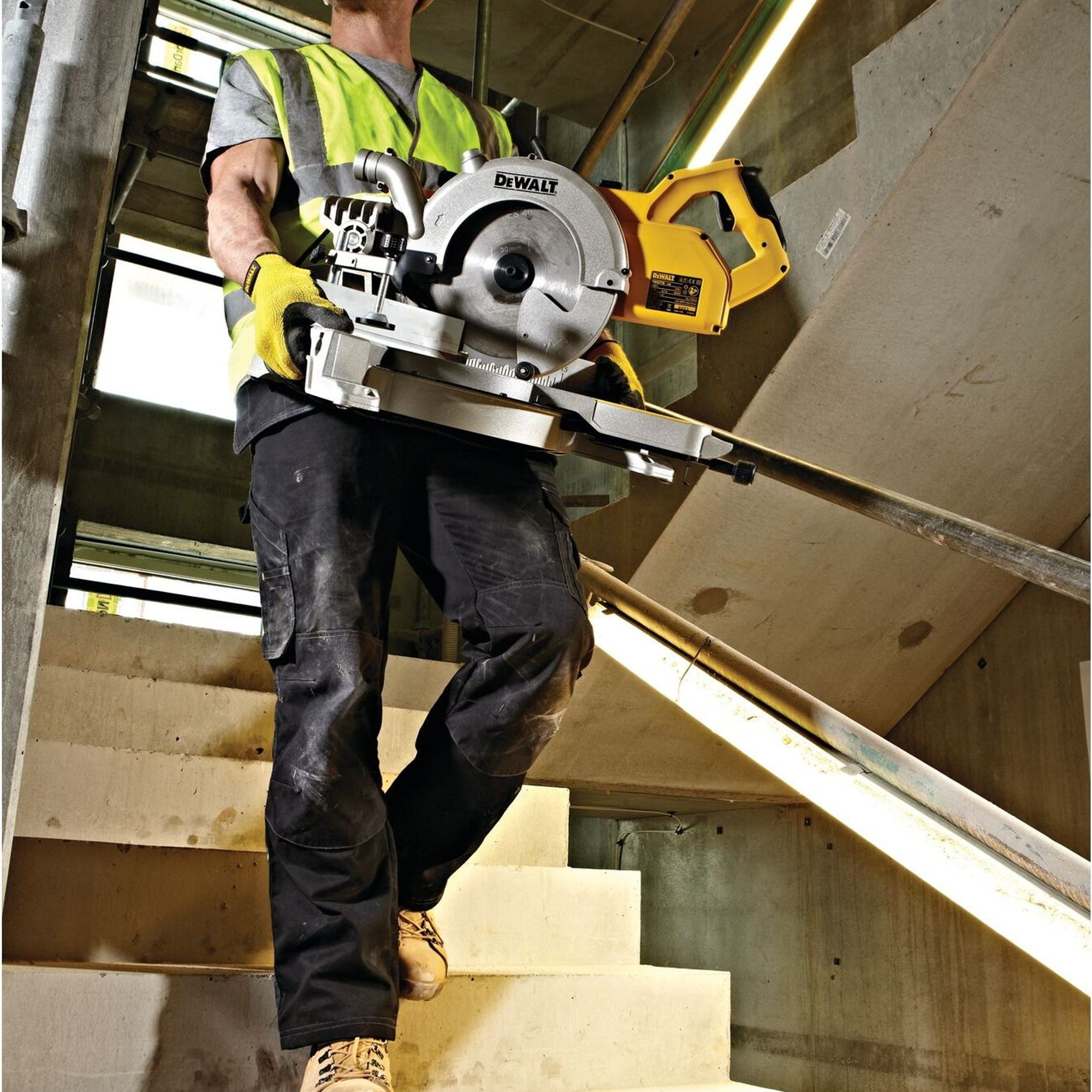Gehrungssäge Dewalt DWS778-QS 1850W