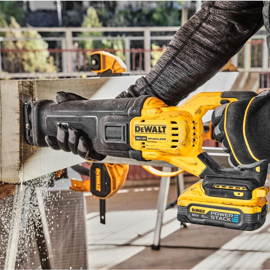 Universalsäge Dewalt DCS386H2T-QW 18V 5Ah Bürstenlos